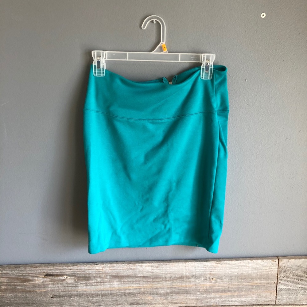 Teal body con skirt
